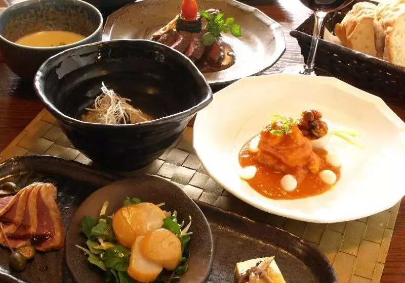 Hotelli Spa Lodge Redwood Inn