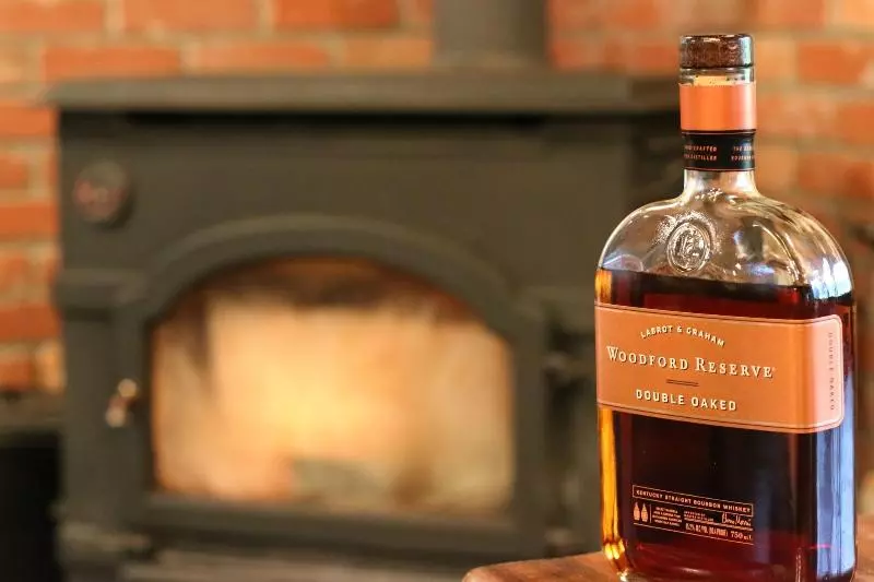 Hotelli Spa Lodge Redwood Inn