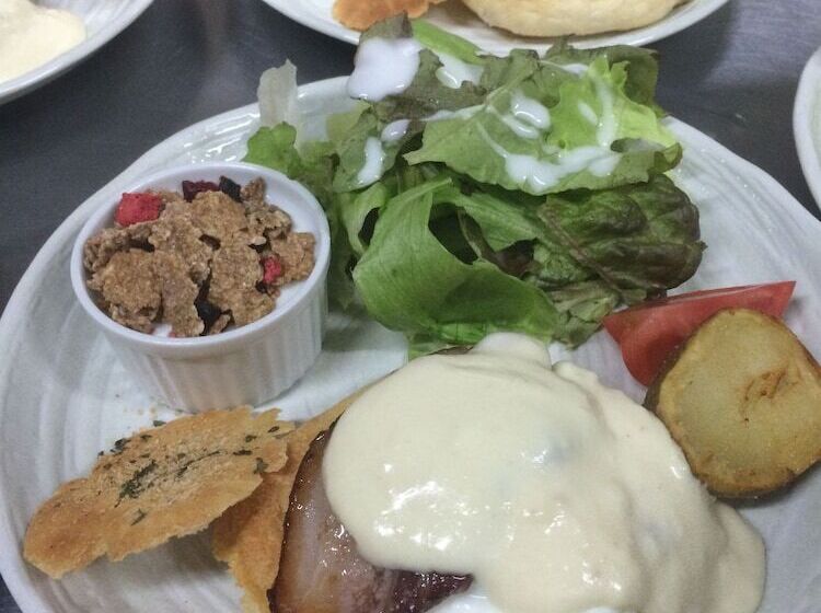 Hotel Spa Lodge Redwood Inn