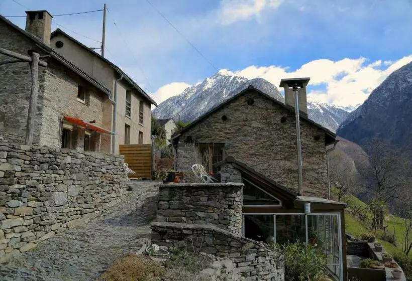 Aamiaismajoitus (B&B) Casa Dosc