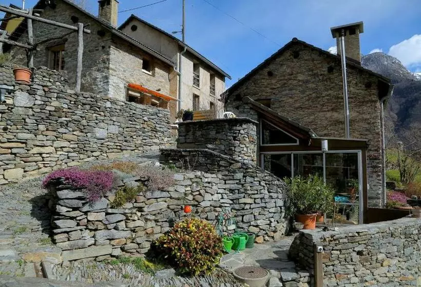 Aamiaismajoitus (B&B) Casa Dosc