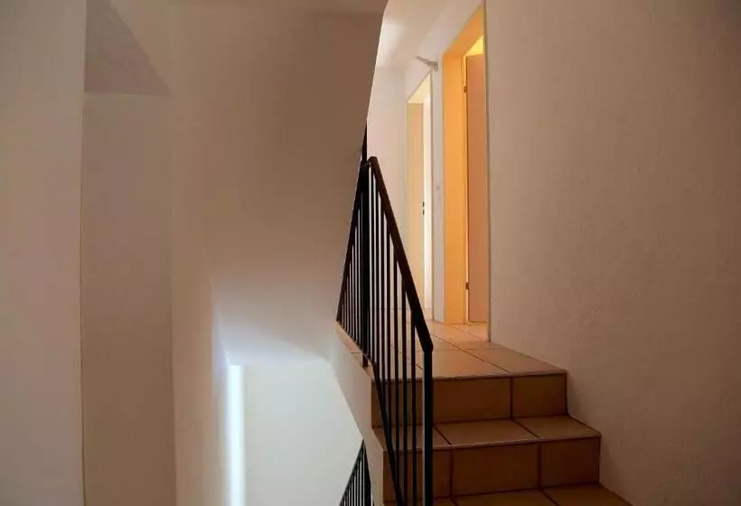 Aamiaismajoitus (B&B) Casa Dosc