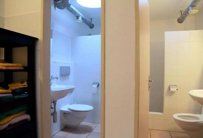 Aamiaismajoitus (B&B) Casa Dosc