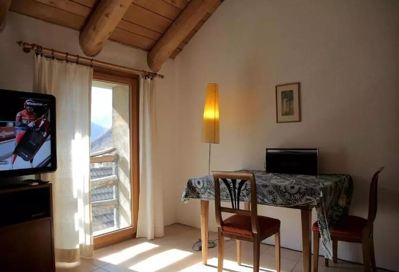 Aamiaismajoitus (B&B) Casa Dosc