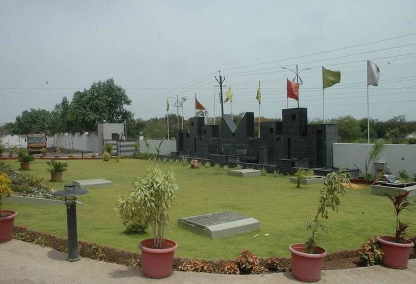 Hotel Grand International