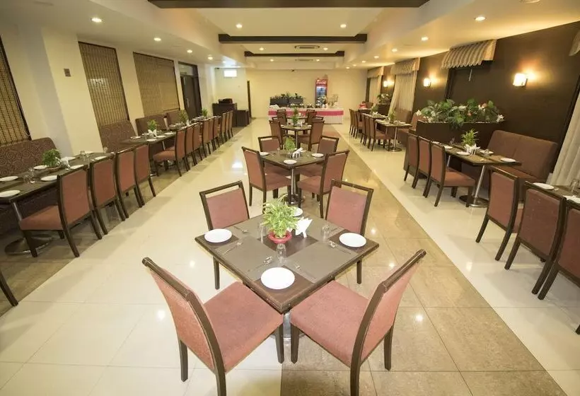 Hotelli Grand International