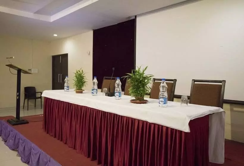 Hotelli Grand International