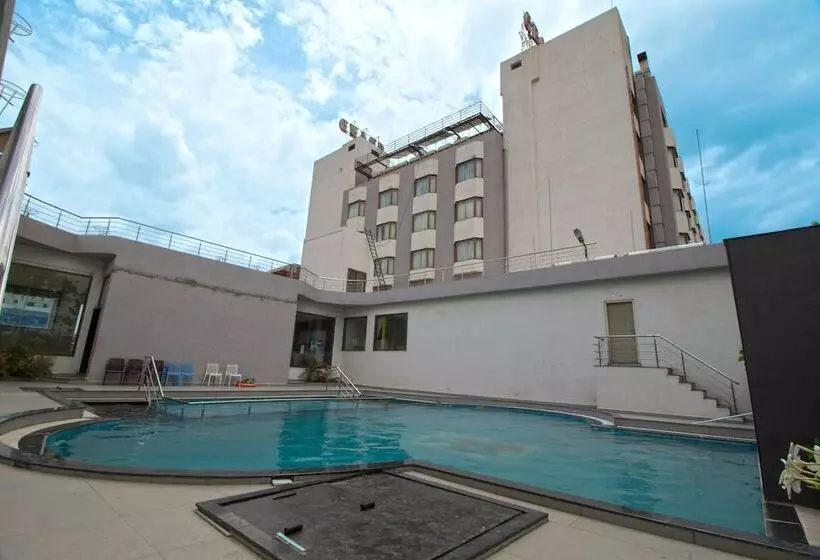 Hotelli Grand International