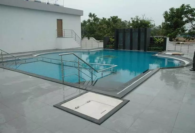 Hotelli Grand International