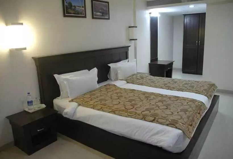 Hotelli Grand International