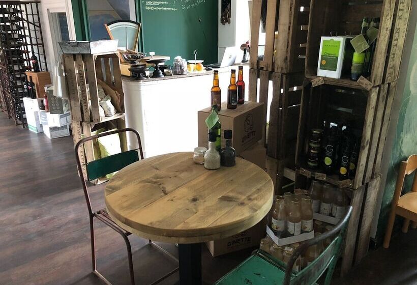 The Bliss Hotel Kitchen & Deli