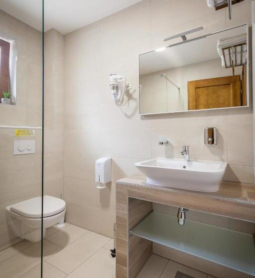 مبيت وإفطار Rooms Imperial House