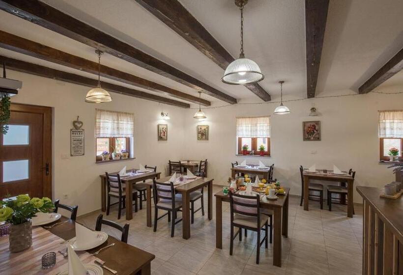 مبيت وإفطار Rooms Imperial House