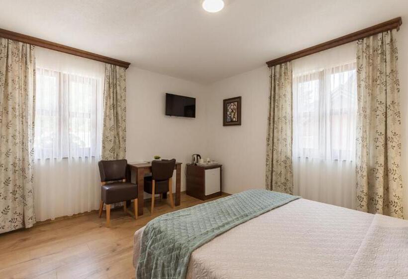 مبيت وإفطار Rooms Imperial House