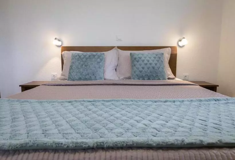 تختخواب و صبحانه Rooms Imperial House