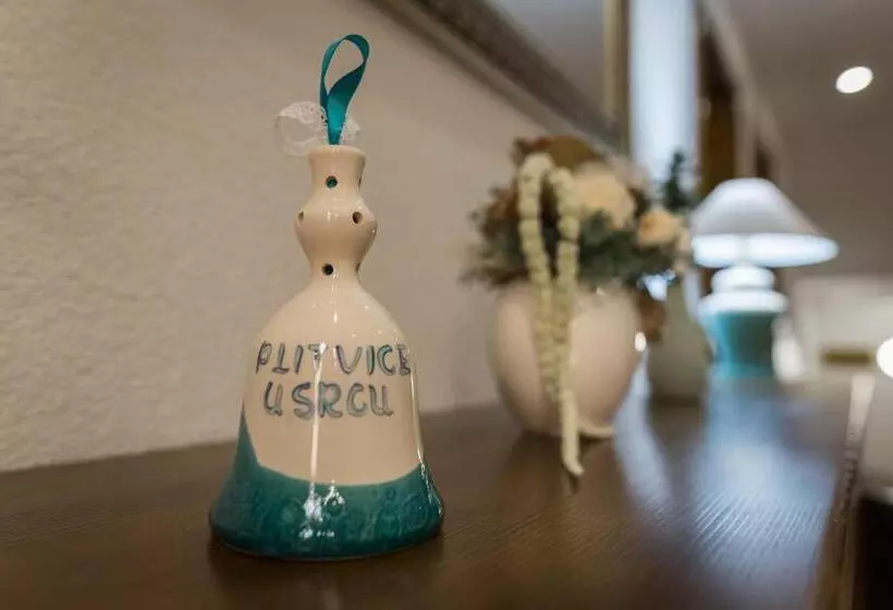 تختخواب و صبحانه Rooms Imperial House