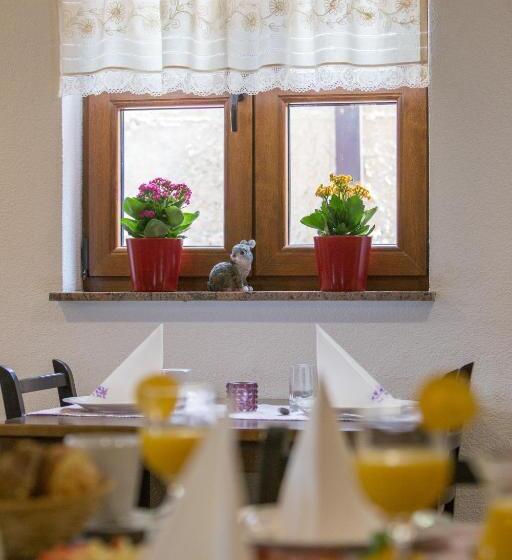 مبيت وإفطار Rooms Imperial House