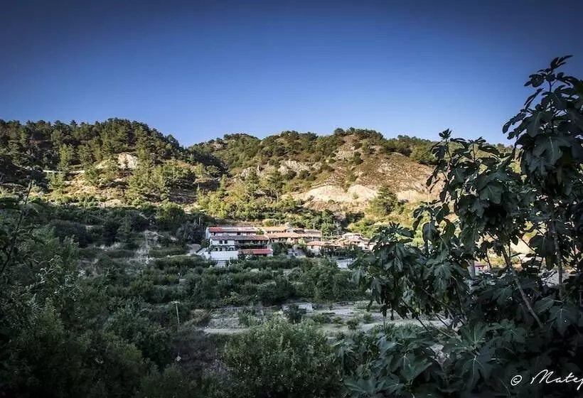 Hotelli Ambelikos Traditional Agro