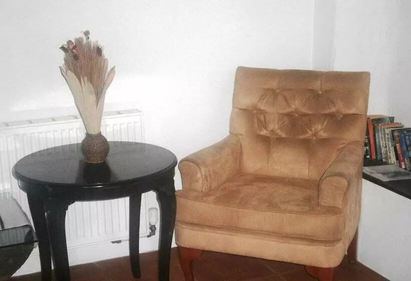 Hotelli Ambelikos Traditional Agro