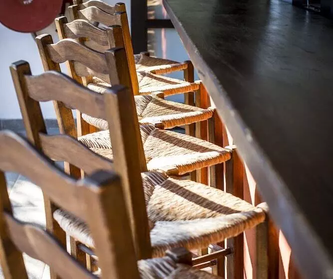 Hotelli Ambelikos Traditional Agro