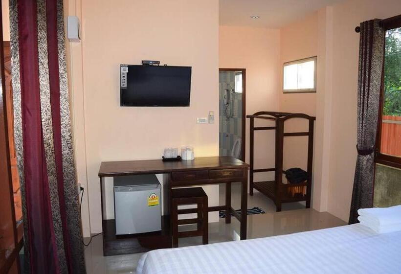 Otel Baan Suan Siriwat