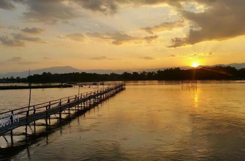 Otel Baan Suan Siriwat