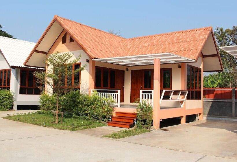 Otel Baan Suan Siriwat