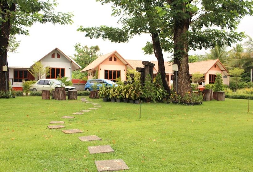 Otel Baan Suan Siriwat