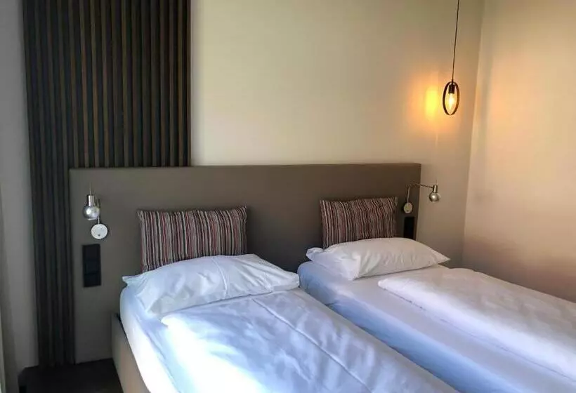 ホテル Donauhof Mauthausen