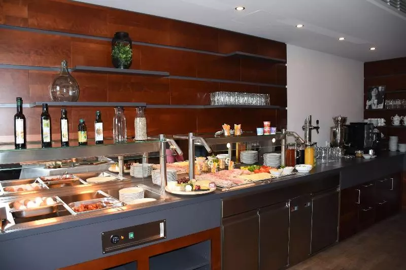 ホテル Donauhof Mauthausen