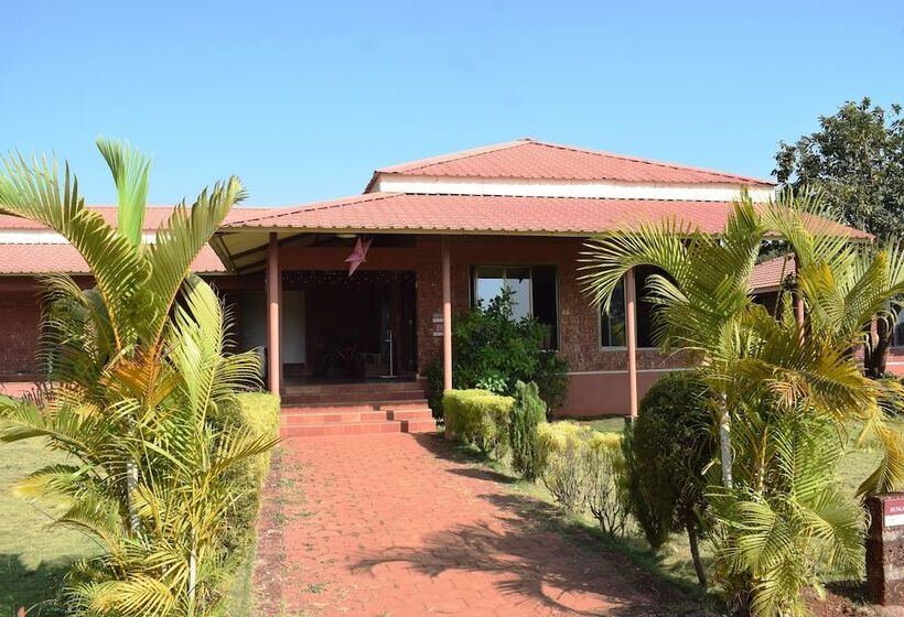 호텔 Regenta Resort Mango Village Guhagar