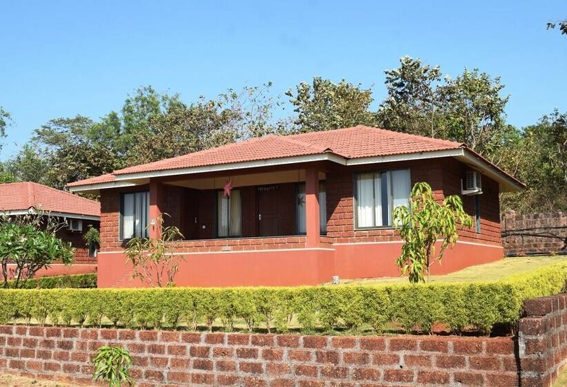 호텔 Regenta Resort Mango Village Guhagar