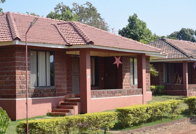 호텔 Regenta Resort Mango Village Guhagar