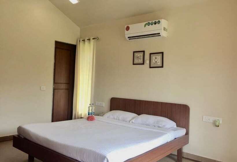 호텔 Regenta Resort Mango Village Guhagar