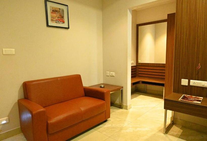 ホテル Royal Park