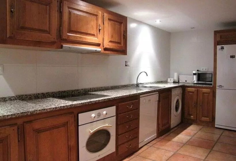 Maaseutuhotelli Casas Rurales Espargoiti I Y Ii