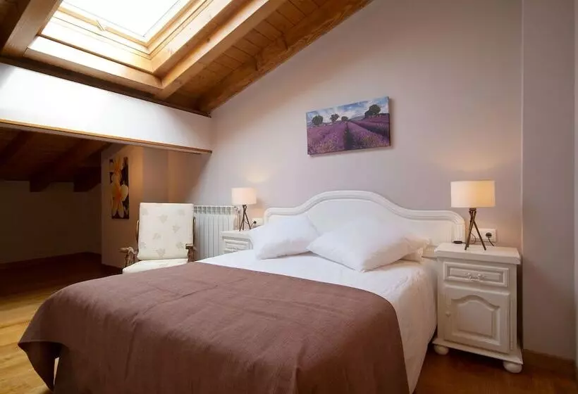 Maaseutuhotelli Casas Rurales Espargoiti I Y Ii