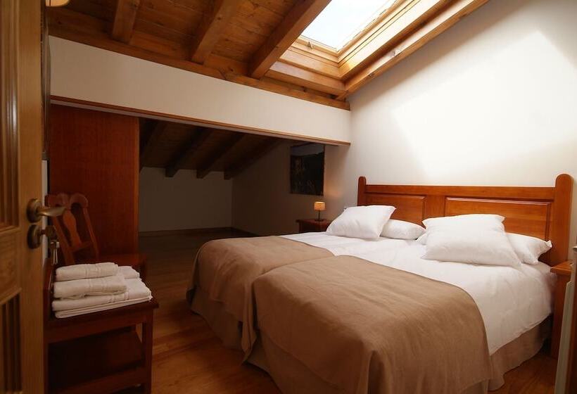 בית מלון כפרי Casas Rurales Espargoiti I Y Ii