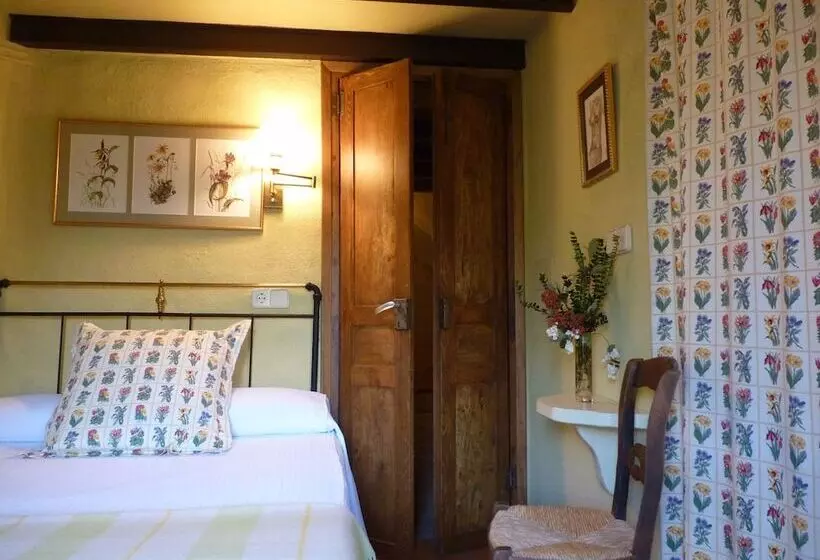 Idyllic Country House In The Foothills Of The Pyrenees