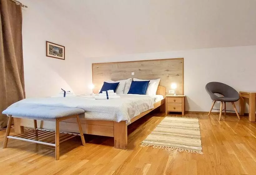 ペンション B&b Plitvica Lodge