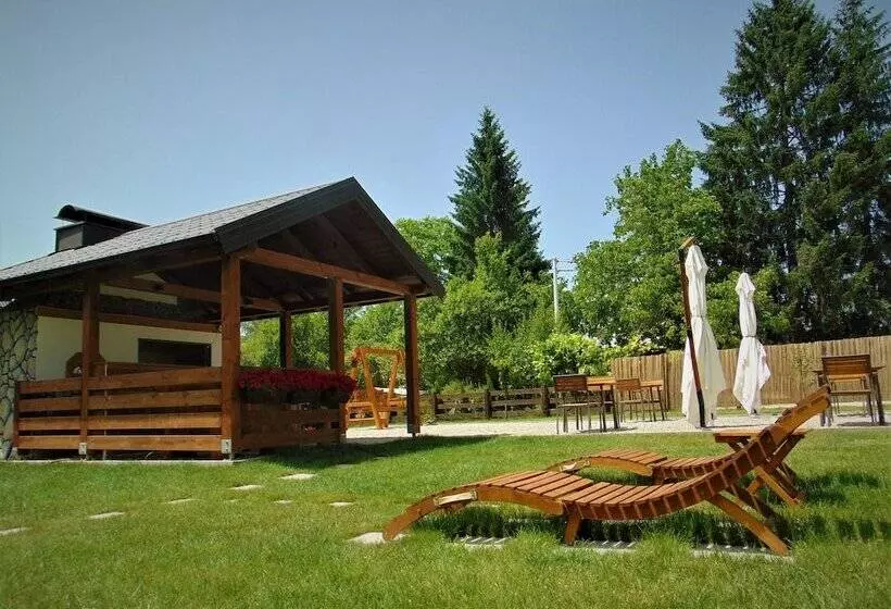 ペンション B&b Plitvica Lodge