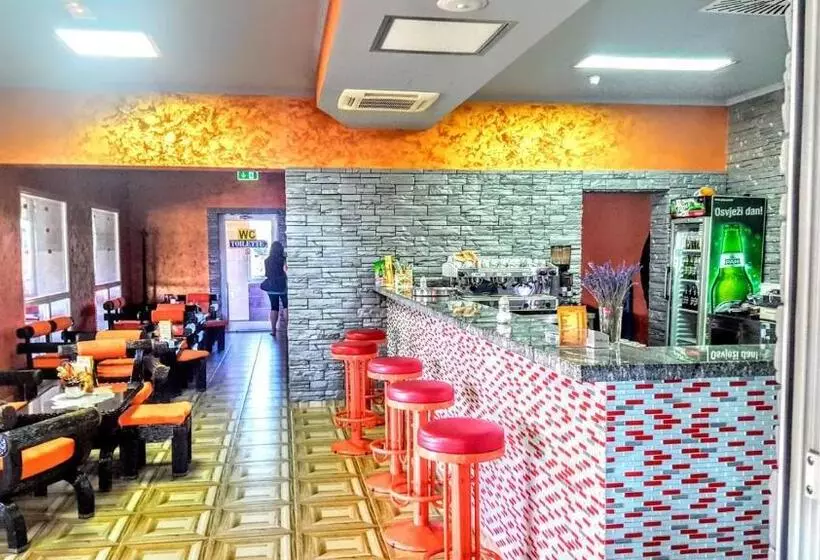 Majatalo Bed And Breakfast Turist