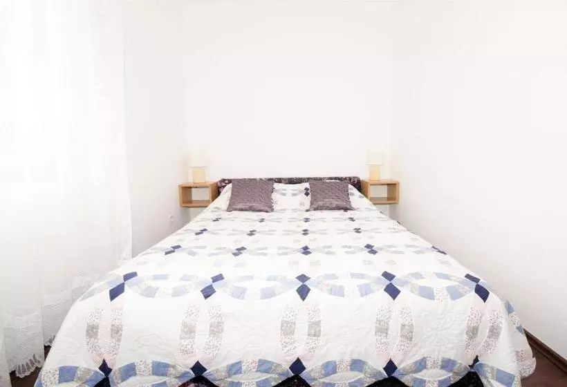 Majatalo Guest House Rooms Rose