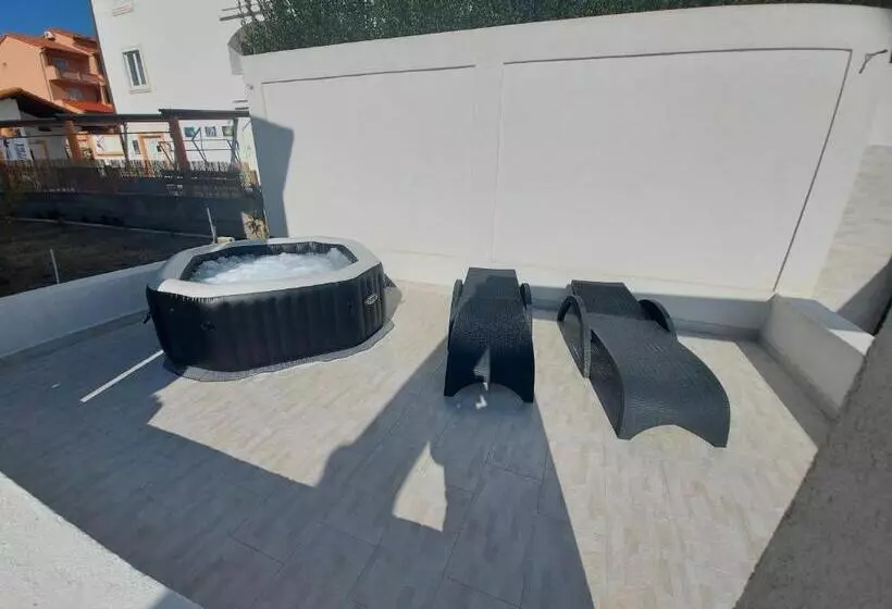 Majatalo Guesthouse Raffaello