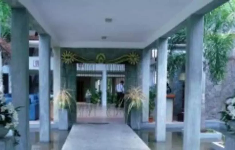 استراحتگاه Monty