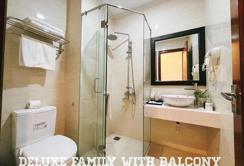 هتل Paragon House And Residence