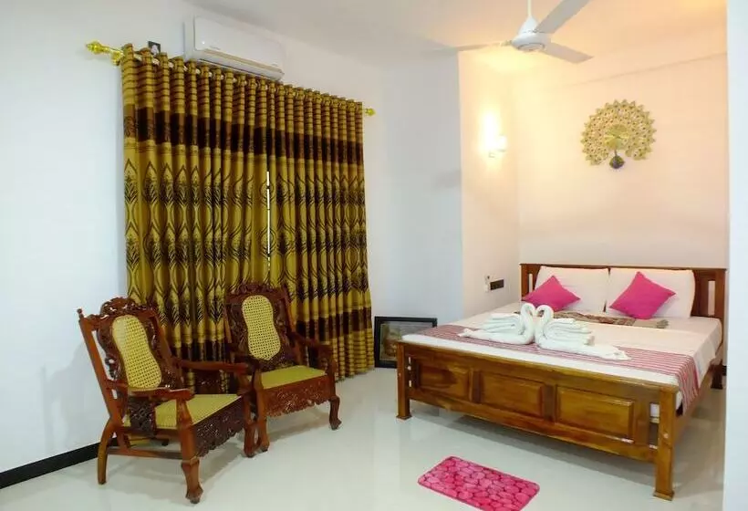 هتل Sumadu Home Stay Yala
