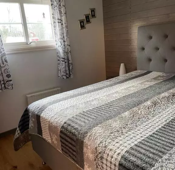 B & B Flattinge Fritidshus