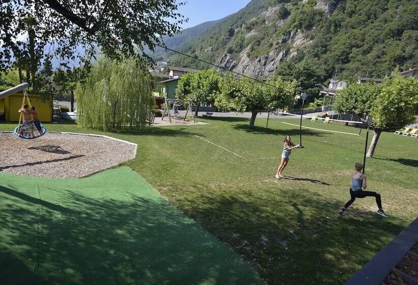 Bamboohouse Motel Riazzino