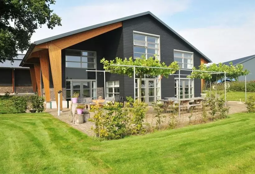 Aamiaismajoitus (B&B) Erve 't Hacht